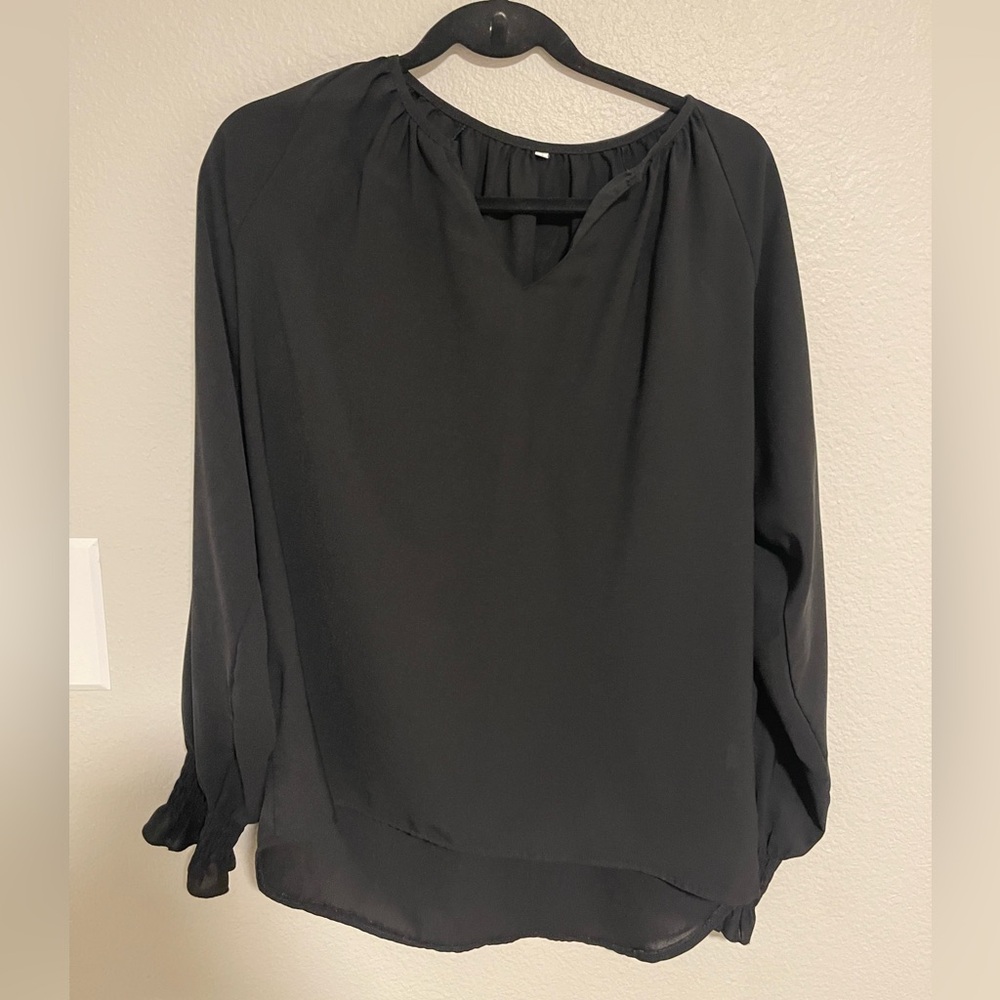 Women black blouse size L